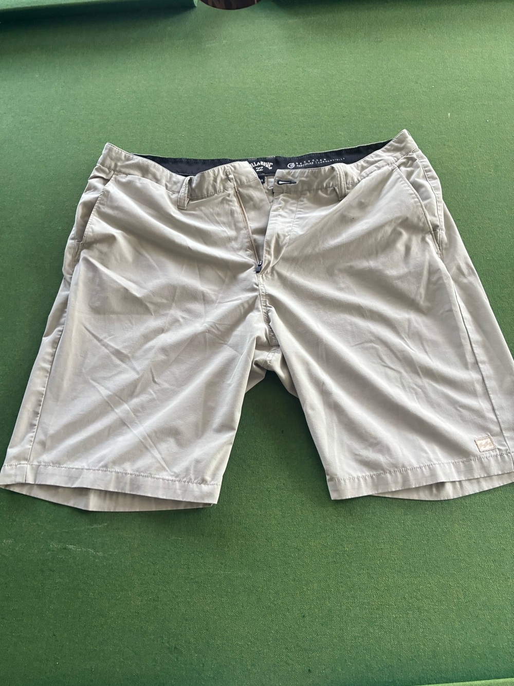 Billabong Crossfire Submersible 17" Hybrid Shorts Tan Khaki 36 Waist No Button